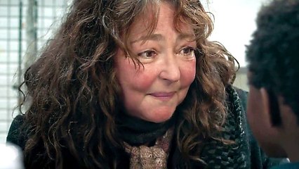 SOUS LES ÉTOILES DE PARIS Bande Annonce