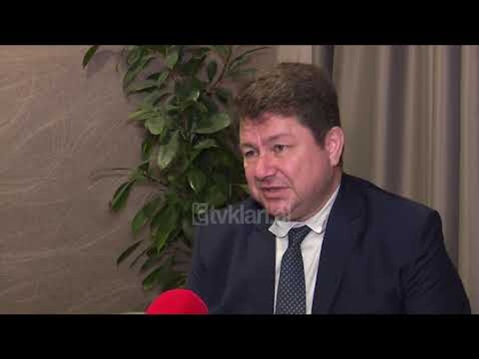 Koronavirusi prek biznesin mes Shqiperise dhe Italise