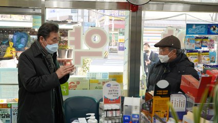 이낙연, 약국·소극장 돌며 코로나19 대응 행보 계속 / YTN