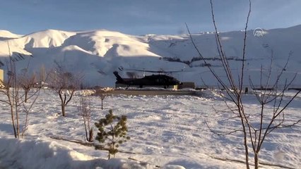 Sağlık Bakanı Koca, Esendere Gümrük Kapısı'nda incelemelerde bulundu