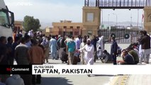 سرگردانی صدها راننده ایرانی پشت مرز بسته پاکستان