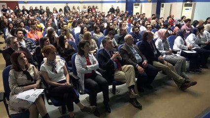 Prof. Dr. Asuman Birinci’den 'korona' uyarısı: 'Panik havasına yer vermeyin'