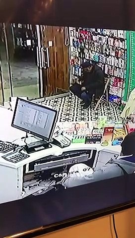 Security guard ny goli mari video.