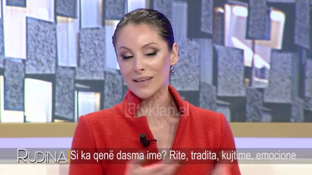Enada Hoxha: Fjalimin ne dasmen time e kam mbajtur vete, jane perlotur te gjithe