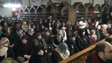 Bursa Ulu Cami'de Regaip kandili programına vatandaşlardan büyük ilgi