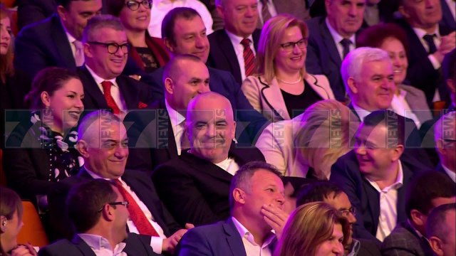 «KUFIZIM MANDATIT TE KRYETARIT», KERKOHET REFORMIM I PS - News, Lajme - Kanali 7