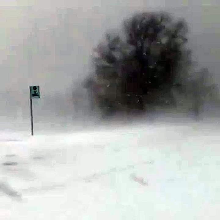 BreakingNews: Heavy, Heavy  Snow Falling Right Now in New York