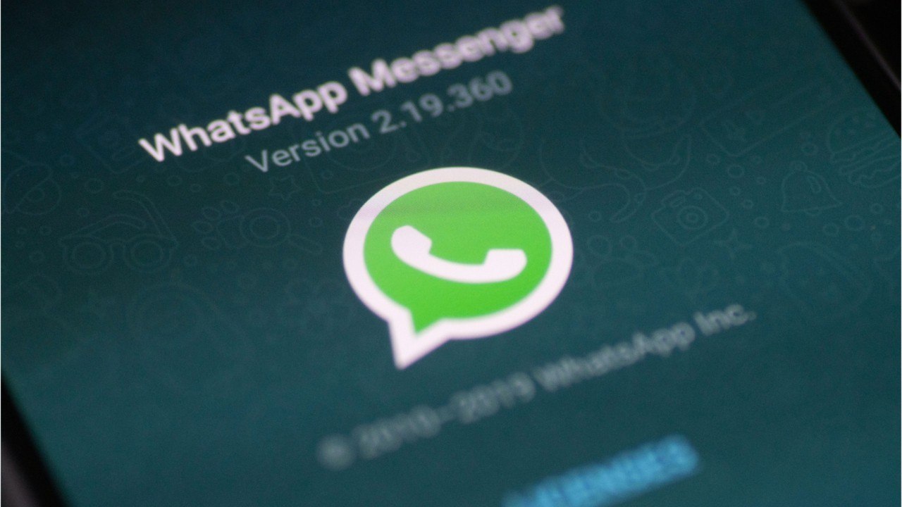 WhatsApp Gets Dark Mode