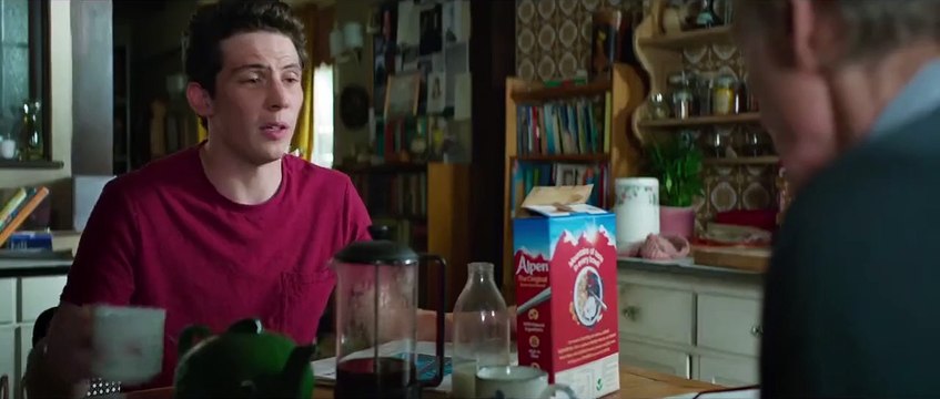 Wer wir sind und wer wir waren Film mit Annette Bening, Bill Nighy, und Josh O'Connor