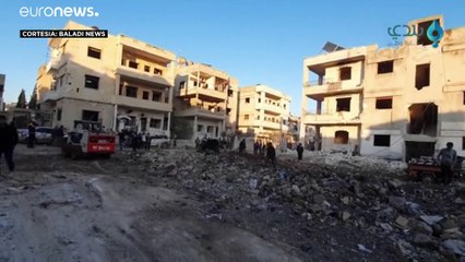 Assad intensifica bombardeamento de Idlib