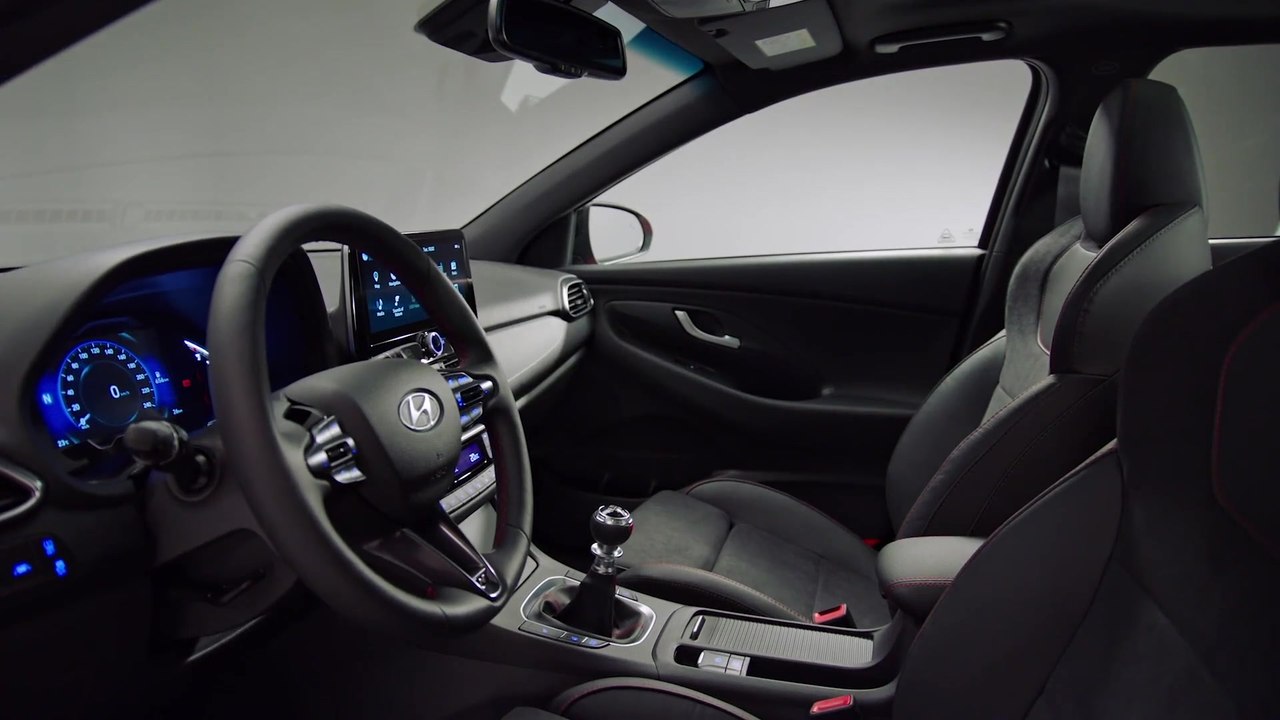 Der neue Hyundai i30 - Aufgewerteter Innenraum