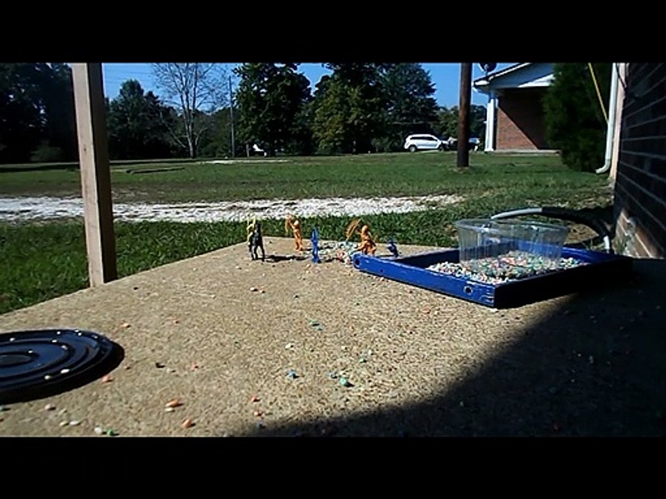 3-shot Rubber band Pistol vs. 4 shot rubber band pistol