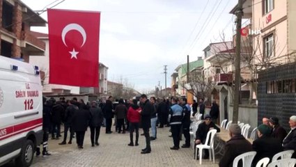 İdlib şehidinin baba ocağına ateş düştü