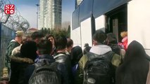 Göçmenler İstanbul'dan otobüslerle Edirne'ye doğru yola çıktı