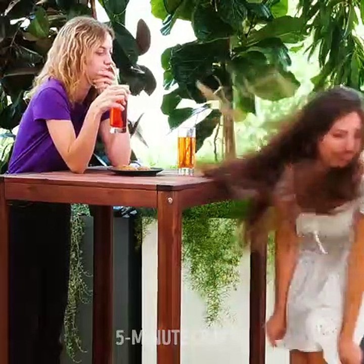 GIRLS PROBLEMS IN SUMMER __ 28 RELATABLE SITUATIONS ( 480 X 480 )