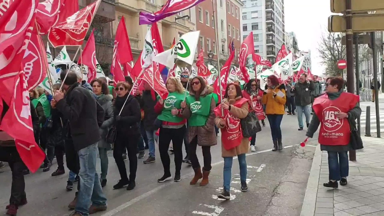 Unas 3.000 personas se movilizan por las 35 horas