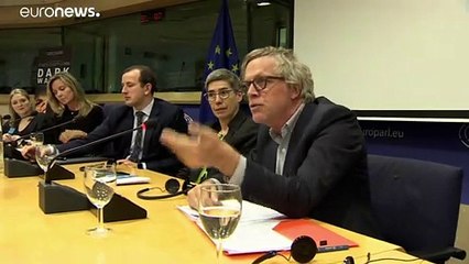 Dark Waters revient avec brio sur la pollution de masse du groupe Dupont