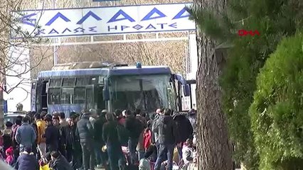 Edirne-göçmenler kapıkule sınır kapısında-2