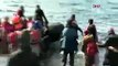 Göçmenler botlarla Midilli Adası'nda