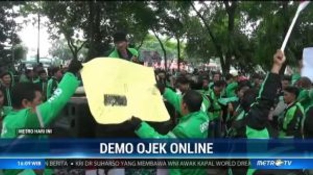 Pengemudi Ojek Online Kecam Rencana Larangan Motor Melintas di Jalan Nasional