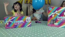 Sophia, Isabella e Alice -  Festa divertida com festa pop Infantil -  surpresa e Brinquedos