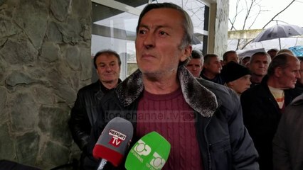 Naftëtarëve të Ballshit dhe Poçemit u premtohet marrja e pagave të prapambetura