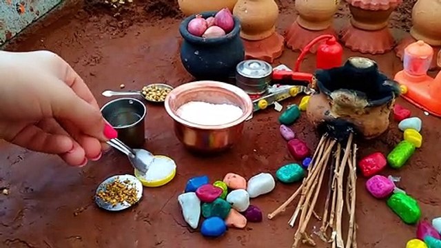 Dominos Capsicum Pizza | Mini Pizza Recipe | Tiny Pizza Making | How to make Dominos Pizza | Mini Food