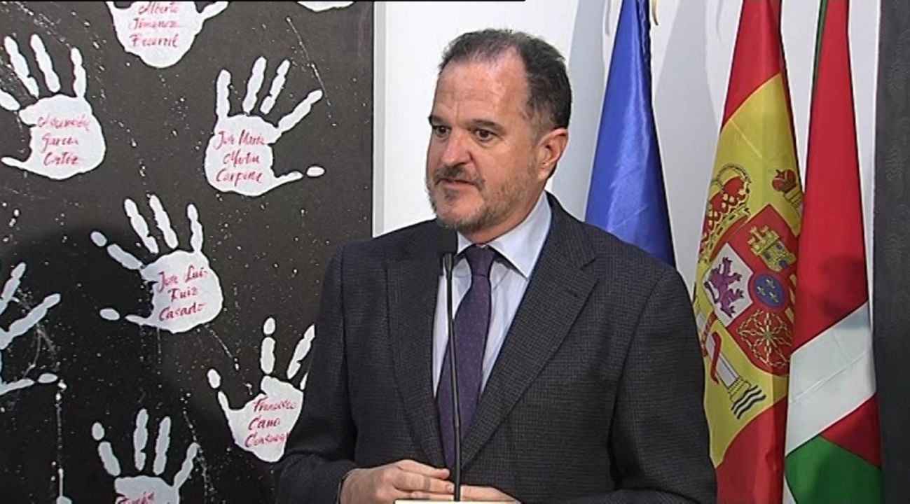 Iturgaiz señala como el PP vasco está "unido" en defensa de España