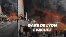Les images de l'impressionnant incendie qui a fait évacuer Gare de Lyon