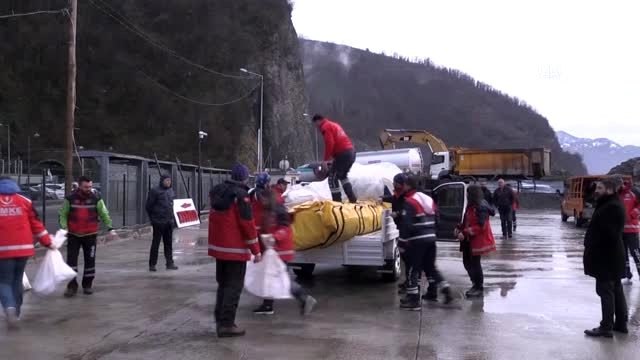 Sarp Sınır Kapısı'nda da sahra hastaneleri kuruluyor