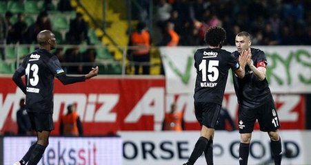 Beşiktaş, Alanyaspor'u Burak Yılmaz'ın golleriyle 2-1 yendi