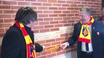 Puigdemont llega a Perpignan (Francia) y descubre una placa con su nombre