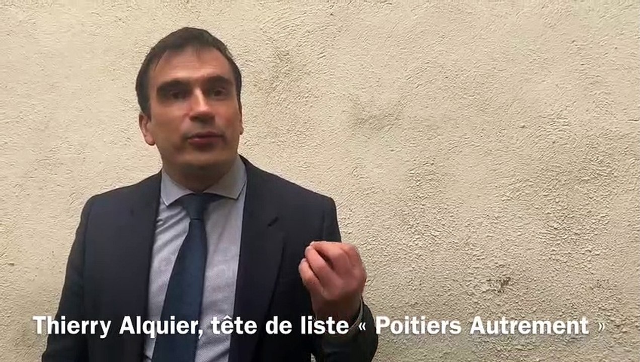 Municipales à Poitiers : la liste "Poitiers Autrement" veut rouvrir le viaduc Léon-Blum aux voitures