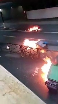 La gare de Lyon en France - Paris brûlée par les Congolais (?) suite au concert de Fally Ipupa