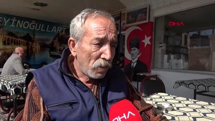 Tải video: İzmir on altı yıl sonra kavuştuğu kızı, beş gün sonra cinayete kurban gitti