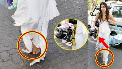 Janhvi Kapoor नंगे पैर हाथो में Sandles लिए Road पर आईं नजर; Watch Video | Boldsky