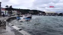Çanakkale ayvalık'ta fırtına nedeniyle çok sayıda tekne battı