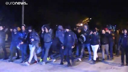 Nem tartóztatja fel többé a menekülteket Törökország