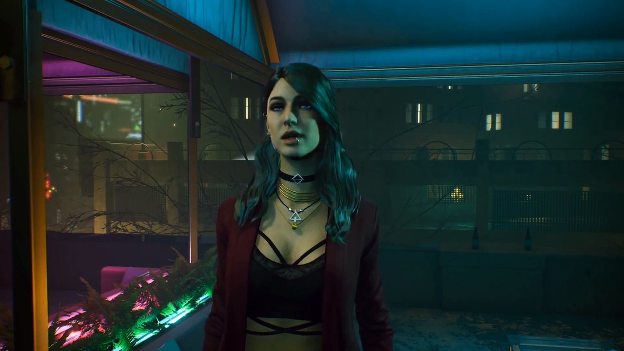 Experience the immersive role-play as a vampire thrown into the world of bloodsuckers