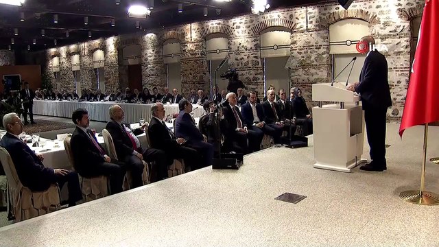 Cumhurbaşkanı Erdoğan: 'Bu sabah itibari ile kapıları zorlayıp geçenler 18 bin oldu ama bugün 25-30 bini bulabilir. Bundan sonraki süreçte de kapıları kapatmayacağız'