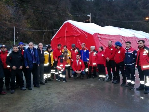 Sarp Sınır Kapısı'nda korona tehdidine karşı 100 yataklı sahra çadırı kuruldu