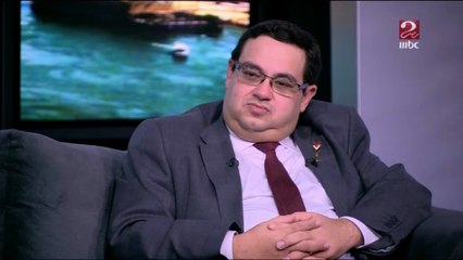 محسن عادل يكشف كيف تعامل ترامب مع أزمات اقتصادية بذكاء