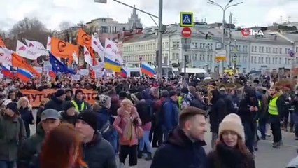 - Sokağa inen binlerce protestocu Putin’in istifasını istedi