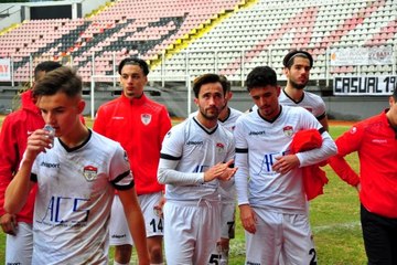 Manisaspor amatör lige düştü, futbolcular yıkıldı
