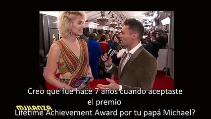 Paris Jackson en los premios Grammy 2017 - Subtitulado en Español