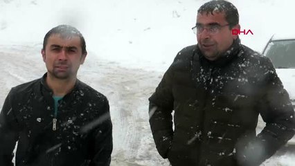 Manisa turgutlu'nun yüksek kesimleri beyaza büründü