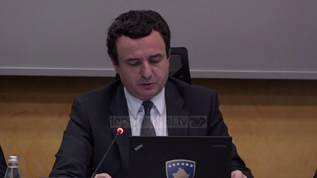 Kurti mbledh qeverinë/ Nuk diskuton për vendimin e heqjes së pjesshme të taksës me Serbinë
