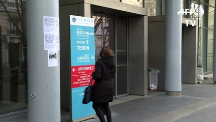 Coronavirus : après des tests positifs, l'hôpital Tenon réduit la voilure