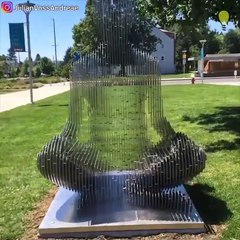 Sculptures incroyable : effet d'optique et transparence