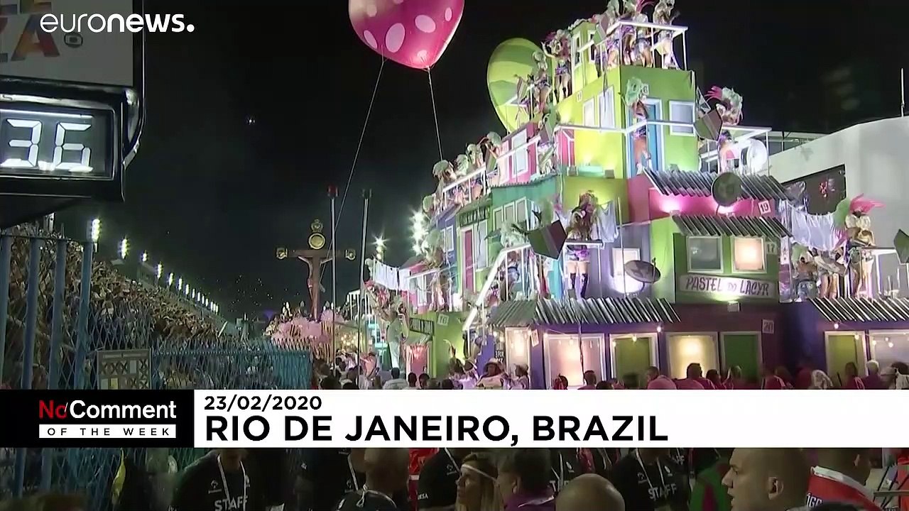 Die Bilder der Woche: Samba, Covid-19 und sowjetische Weltkriegspanzer